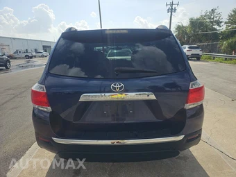 2013 Toyota Highlander Plus – miniatura 5