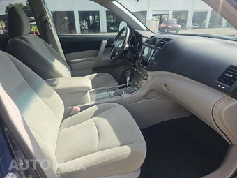 2013 Toyota Highlander Plus – miniatura 8
