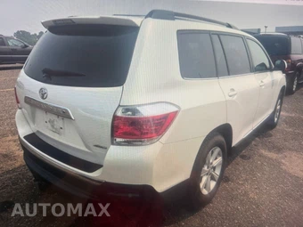 2013 Toyota Highlander SE - miniatura 3