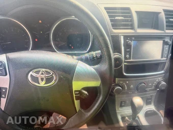 2013 Toyota Highlander SE - miniatura 8