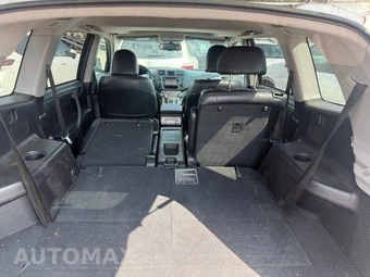 2013 Toyota Highlander SE - miniatura 24