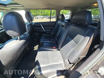 2013 Toyota Highlander SE - miniatura 13