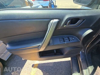 2013 Toyota Highlander SE - miniatura 9
