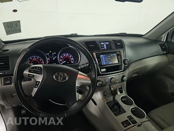 2013 Toyota Highlander SE – miniatura 11