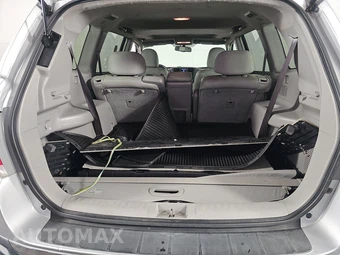 2013 Toyota Highlander SE – miniatura 16