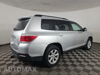 2013 Toyota Highlander SE – miniatura 4