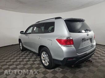2013 Toyota Highlander SE – miniatura 6