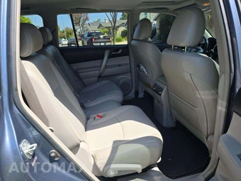 2013 Toyota Highlander SE - miniatura 17