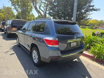 2013 Toyota Highlander SE - miniatura 2