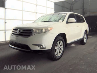 2013 Toyota Highlander SE