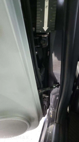 2013 Toyota Prius c Four – miniatura 29