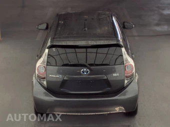 2013 Toyota Prius c Four – miniatura 5