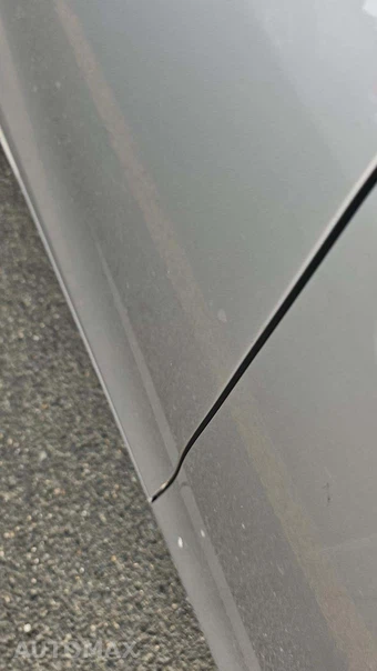 2013 Toyota Prius c Two - miniatura 20