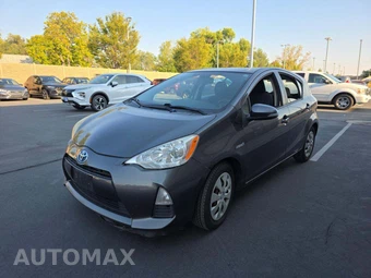 2013 Toyota Prius c Two