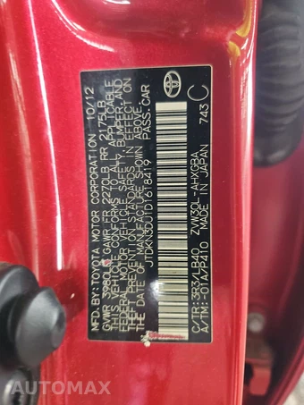 2013 Toyota Prius Four – miniatura 14