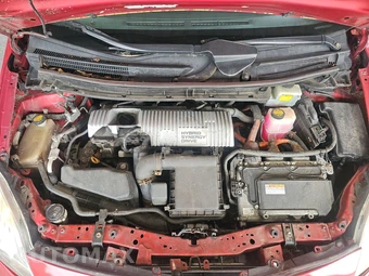 2013 Toyota Prius Four – miniatura 15