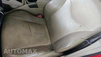 2013 Toyota Prius Four – miniatura 19