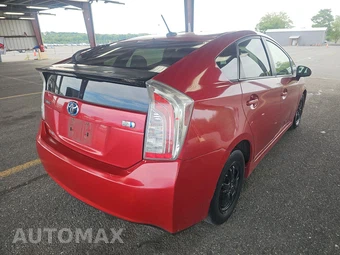 2013 Toyota Prius Four – miniatura 4