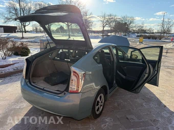 2013 Toyota Prius Four - miniatura 14