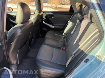 2013 Toyota Prius Four - miniatura 31
