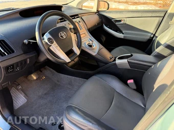 2013 Toyota Prius Four - miniatura 35