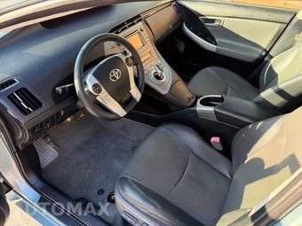 2013 Toyota Prius Four - miniatura 36