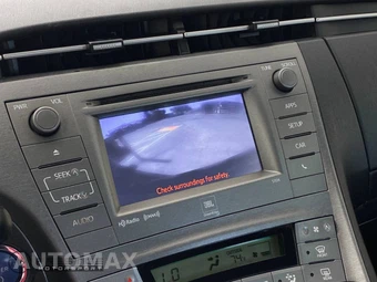 2013 Toyota Prius Four - miniatura 22