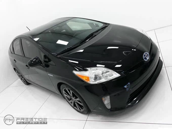 2013 Toyota Prius Four - miniatura 25