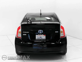 2013 Toyota Prius Four - miniatura 28