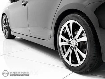 2013 Toyota Prius Four - miniatura 29