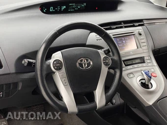 2013 Toyota Prius Four - miniatura 38