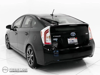 2013 Toyota Prius Four - miniatura 4