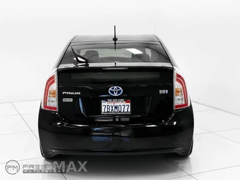 2013 Toyota Prius Four - miniatura 5
