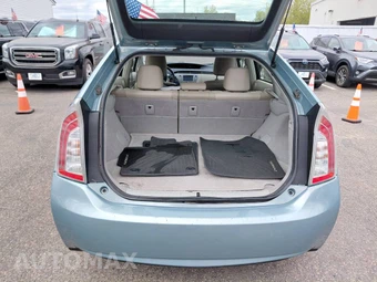 2013 Toyota Prius Four - miniatura 15