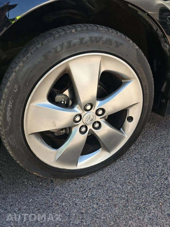 2013 Toyota Prius Persona Series - miniatura 21