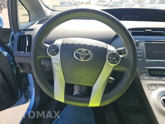 2013 Toyota Prius Plug-In Hybrid – miniatura 10