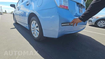 2013 Toyota Prius Plug-In Hybrid – miniatura 23