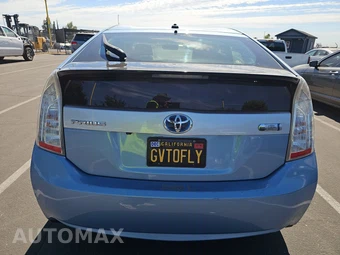 2013 Toyota Prius Plug-In Hybrid – miniatura 5