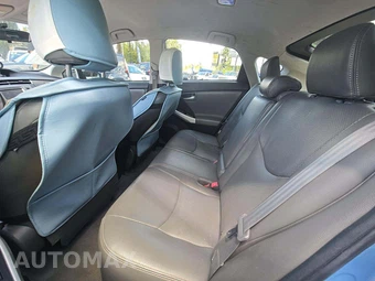 2013 Toyota Prius Plug-In Hybrid - miniatura 13