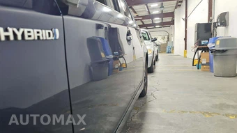 2013 Toyota Prius Three – miniatura 23