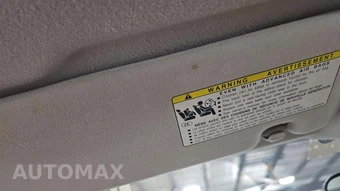 2013 Toyota Prius Three – miniatura 26