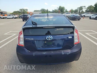 2013 Toyota Prius Three – miniatura 5