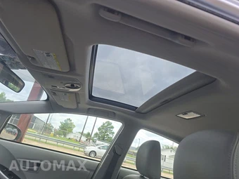 2013 Toyota Prius Three - miniatura 17