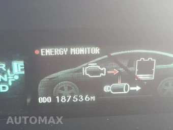 2013 Toyota Prius Two – miniatura 12