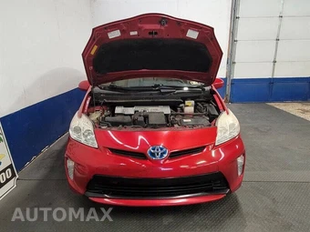 2013 Toyota Prius Two - miniatura 16