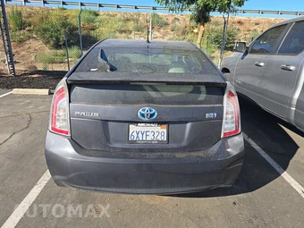 2013 Toyota Prius Two - miniatura 5