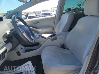 2013 Toyota Prius Two - miniatura 7