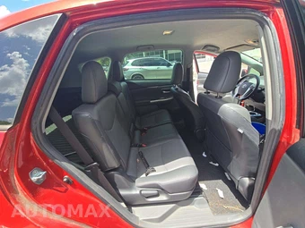 2013 Toyota Prius v Five – miniatura 16