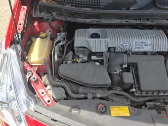 2013 Toyota Prius v Five – miniatura 32
