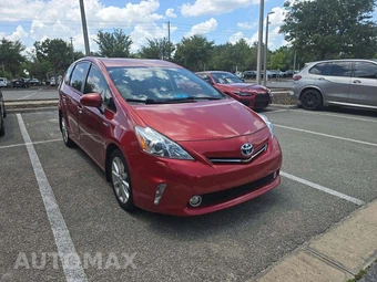 2013 Toyota Prius v Five – miniatura 4